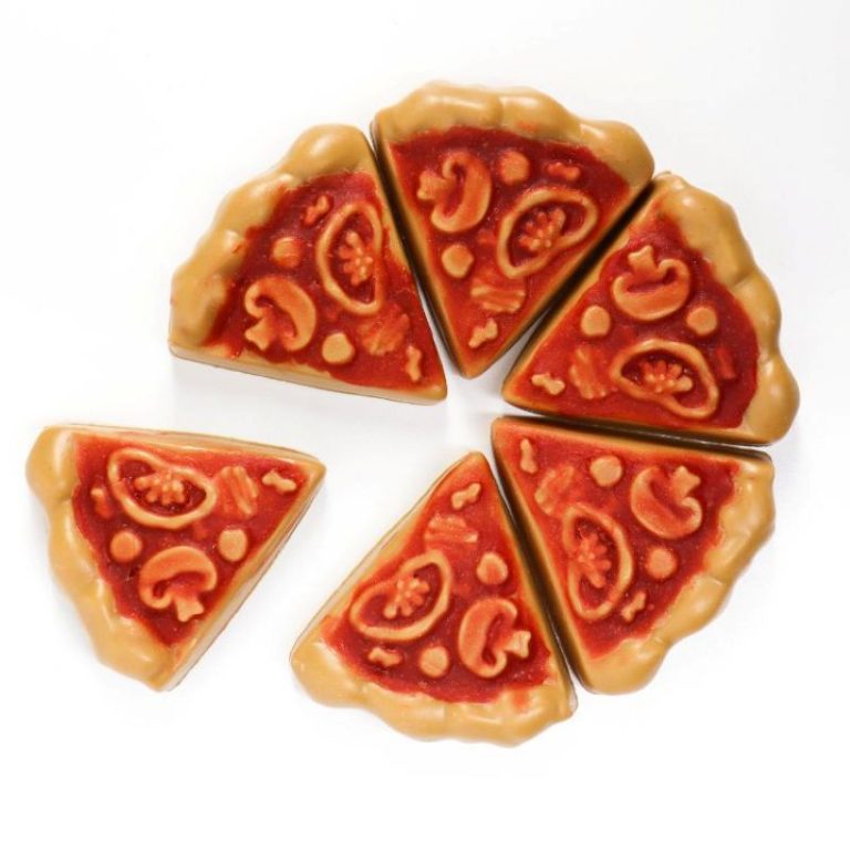 Dog Pizza with Chicken Sauce Grain Free Puppy Birthday Treats