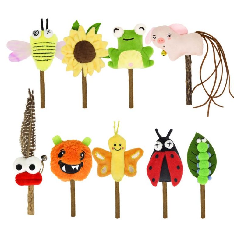 Plush Cat Toy Wand with Silvervine Stick